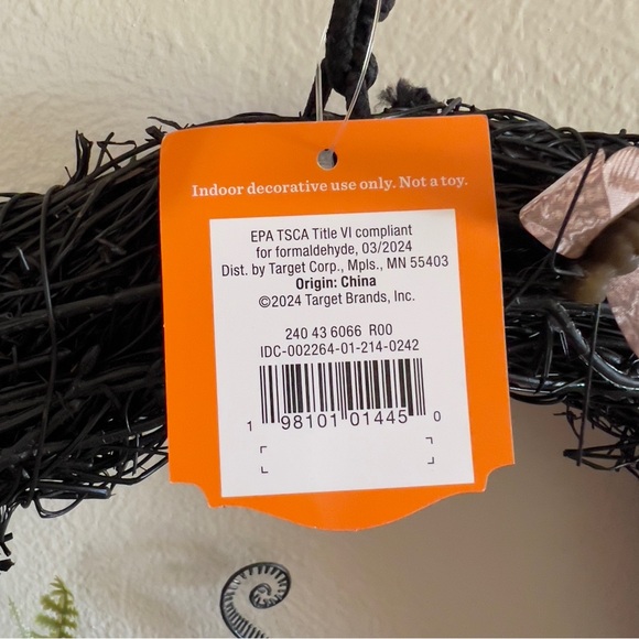 NWT - 16" Twig Tombstone Halloween Scene Wreath - Hyde & EEK! - Picture 8 of 8